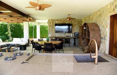 Imagem 7: Excelente casa próxima a portaria 2 com vista maravilhosa para o por do sol e morro Ipanem