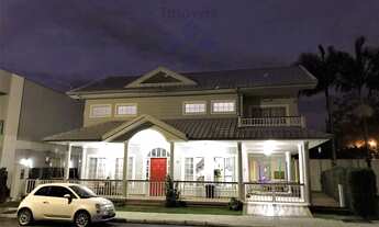 Imagem 2: Casa em condomínio para venda, com 244 metros quadrados com 3 suítes, Balneário Camboriú