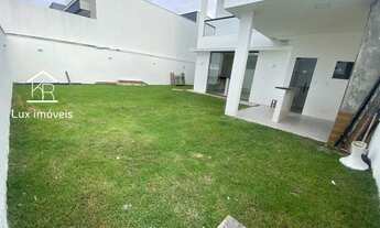 Imagem 4: Morada dos Pássaros / Dúplex 03 quartos sendo 1 suíte / quintal livre / churrasqueira