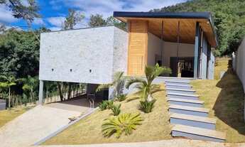 Imagem: Casa em Condomínio à venda, 4 quartos