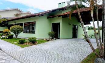 Imagem: Residência em ótimo Condomínio Fechado