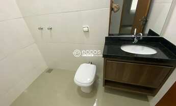 Imagem 3: Casa com 3 quartos para alugar no bairro Granada