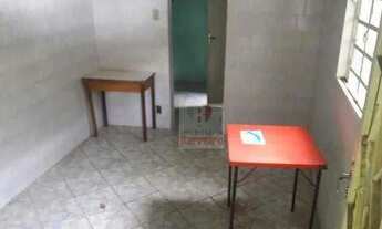 Imagem 3: Casa a venda no Barreiro (Bairro Petropolis), com 5 barracões e uma loja, ideal para morad