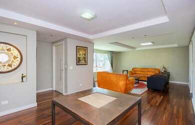 Imagem 3: CASA com 4 dormitórios à venda com 284m² por R$ 1.220.000,00 no bairro Santa Felicidade