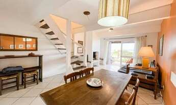 Imagem: Elegante duplex localizado na beira mar