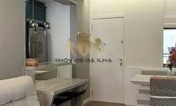 Imagem 1: Apartamento para Venda em Florianópolis, Itacorubi, 2 dormitórios, 1 suíte, 2 banheiros, 1