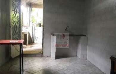 Imagem 7: Casa a venda no Barreiro (Bairro Petropolis), com 5 barracões e uma loja, ideal para morad