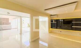 Imagem 4: Casa à Venda - Alphaville, 3 Quartos, 190 m2