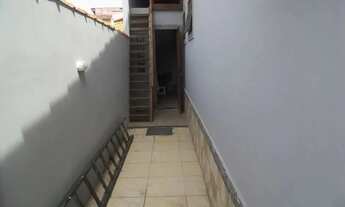 Imagem 6: Imóvel para venda tem 200 metros quadrados com 2 quartos