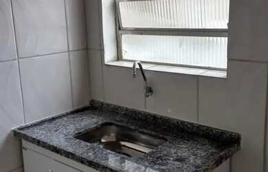 Imagem 7: Imóvel para aluguel possui 35 metros quadrados com 1 quarto em Alto da Serra - Petrópolis