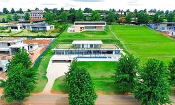 Imagem: Sobrado à venda com 6 suítes no Condomínio