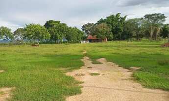 Imagem 5: Imóvel para venda possui 420 metros quadrados com 2 quartos em Grande Terceiro - Cuiabá