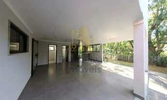 Imagem 5: Casa moderna de 3 quartos (1 suíte) com 200m² em condomínio clube em Albuquerque Teresópo