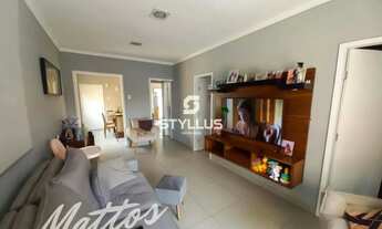 Imagem 6: Reformado, com varanda e apenas 1 lance de escada em localização excelente M87S