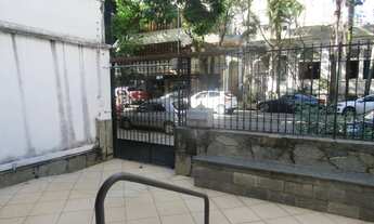 Imagem 4: Imóvel para aluguel e venda possui 346 metros quadrados com 3 quartos