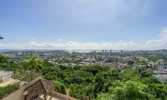 Imagem: Casa Alto Padrão à Venda no Bairro Nonoai