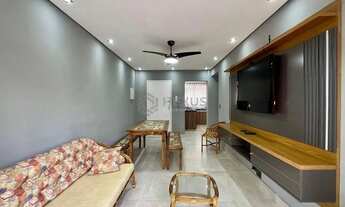 Imagem: Apartamento reformado com varanda na Praia