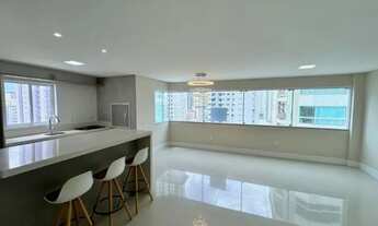 Imagem 2: OPORTUNIDADE COM 3suítes, 4bwc 2vg. priv. parc. mobiliado, excelente localização venha ver