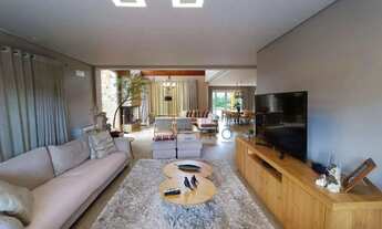 Imagem 4: Casa à Venda em Gramado!