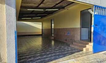 Imagem 2: Casa com 3 quartos e garagem no Setor Sul Gama