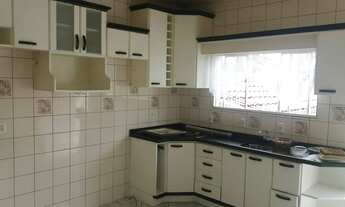 Imagem 4: Algo ampla casa no Bairro Coral Lages-SC