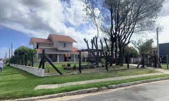 Imagem: Lindo Sobrado de esquina em localização