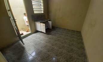 Imagem 6: Capão Redondo - Jardim Guaruja - Rua Jamil Sawaia 02 cômodos