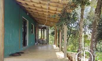 Imagem 2: Casa Verde Casa com 1 dormitório