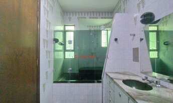 Imagem 5: Casa com 5 dormitórios para alugar, 245 m² por R$ 4.900,00/mês - Zona 05 - Maringá/PR