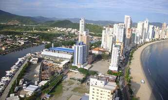 Imagem 2: Apartamento de 490 metros quadrados no bairro Barra Sul com 7 quartos