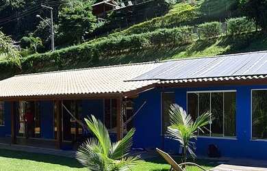 Imagem 2: Casa para venda tem 280 metros quadrados com 4 quartos em Pedro do Rio - Petrópolis - RJ