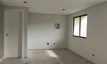 Imagem 7: Sobrado triplex a venda em Santa Felicidade