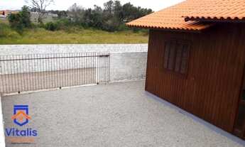 Imagem 5: Duas casas recém construídas localizada em Imbituba, situada no bairro Sambaqui