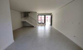 Imagem 6: Excelente sobrado com 132 metros quadrados com 3 quartos sendo uma suíte e 2 vagas de gara