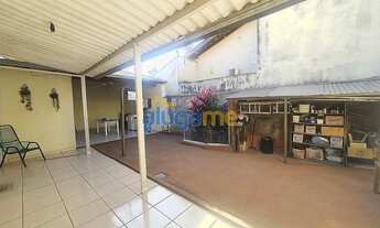 Imagem 7: Ref.: 6078 - Casa no bairro Regissol, com garagem coberta, quintal com jardim e 2 banheiro
