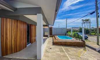 Imagem 3: Casa e Sobrado de 4 dormitórios à Venda - Xangri-lá