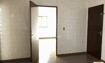 Imagem 4: Apartamento (tipo - padrao) 2 dormitórios, cozinha planejada, em condomínio fechado