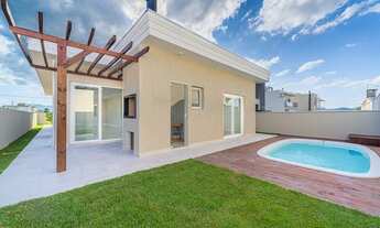 Imagem 4: Casa para venda tem 172 metros quadrados com 3 quartos em Santa Regina - Camboriú - SC