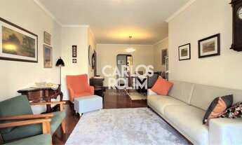 Imagem 2: Cambuí Apartamento com 3 Dormitórios (1suíte) 2 vagas paralelas cobertas, rua tranquila