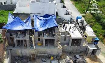 Imagem 2: Novo Aleixo Casa em Via Pública/ Dúplex 2 suítes e 1 semi suíte/ Em Construção