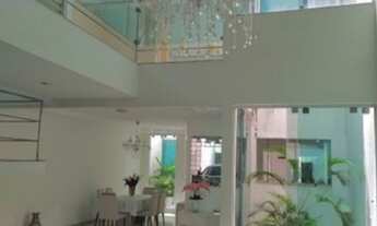 Imagem 2: Casa Linda de Andar na 13 de Julho