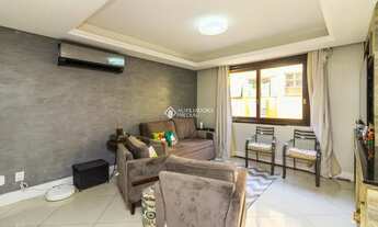 Imagem 3: Casa de condomínio para venda tem 243 metros quadrados com 3 quartos