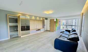 Imagem 4: Apartamento para aluguel e venda possui 164 metros quadrados com 4 quartos