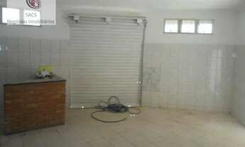 Imagem 6: Amplo Salão Comercial de esquina com casa de 03 dormitórios, sendo 01 suíte, sala,copa e