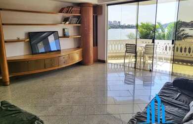 Imagem 5: Casa para venda tem 600 metros quadrados com 5 quartos em Olaria - Guarapari - ES