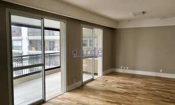 Imagem 4: Locação em Moema com varanda gourmet e 3 suítes