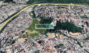 Imagem 2: Área Residencial. A 750m da Estação Engenheiro Cardoso