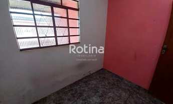 Imagem 6: Casa para aluguel, 4 quartos, 1 suíte, 1 vaga, Residencial Viviane - Uberlândia/MG