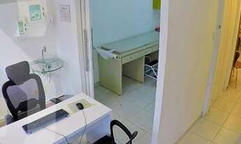 Imagem 4: Consultório médico montado - 32m² - Empresarial Thomé de Souza - Caminho das Árvores - Sal