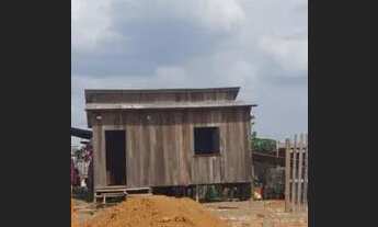 Imagem: Vende-se a madeira desta casa